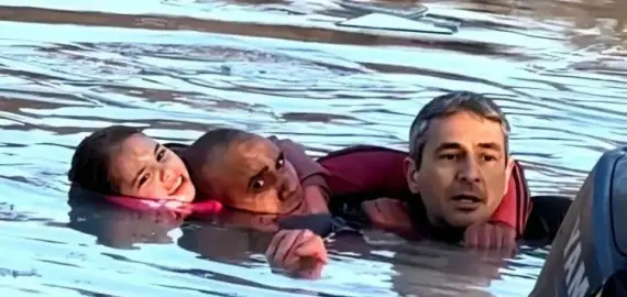 Foto Indianul care a salvat-o pe fetiţa de 5 ani din Craiova va primi titlul de Cetăţean de onoare al Băniei. „Am şi eu în India, o fetiţă la fel”