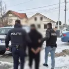 Foto S-au luat la bătaie într-o sală de jocuri din Filiaşi. Trei bărbaţi, reţinuţi de poliţişti