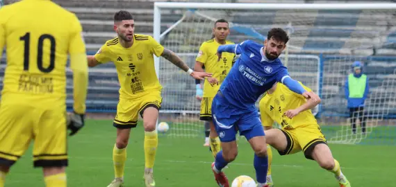 Foto CSM Slatina-Metaloglobus Bucureşti, pe Stadionul „1 Mai”