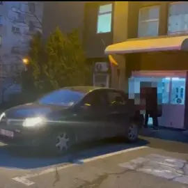 Foto VIDEO. Șofer de ride-sharing din Craiova, reținut pentru lipsire de libertate. Victima, o tânără din Olt