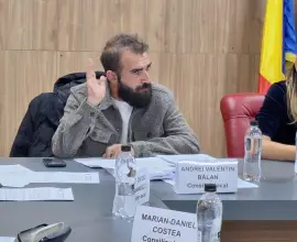 Foto Omul lui De Mezzo își asigură spatele: Poliță anti-neglijență cumpărată la DUS
