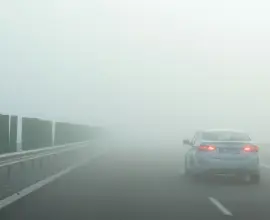 Foto Oltul, sub Cod Galben de ceaţă. Recomandări pentru şoferi