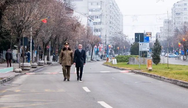 Foto Slatina: Ceremonie solemnă de Ziua Unirii la statuia lui Cuza. Mesajul transmis de prefectul Cosmin Floreanu