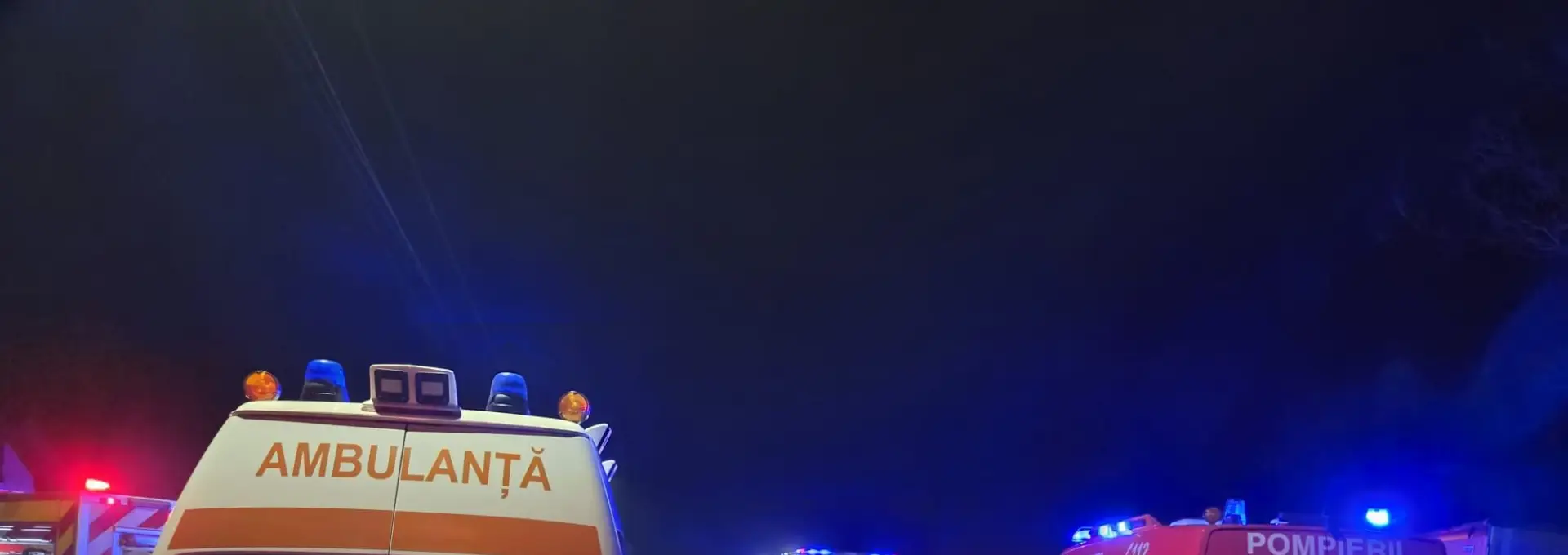 Foto Accident grav: Un tânăr de 19 ani a decedat, patru persoane la spital