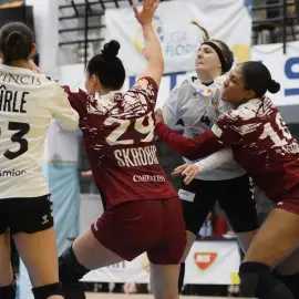 Foto CSM Slatina s-a calificat în turul următor al Cupei României