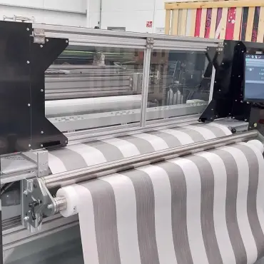 Foto Producția de copertine: de ce pregătirea din timp face diferența în sezon