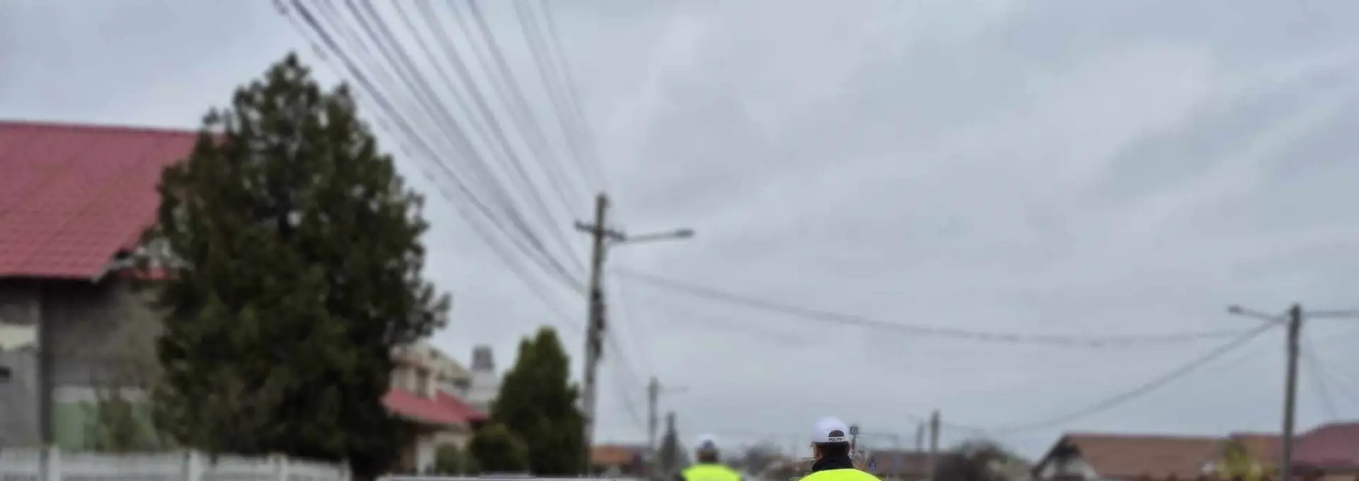 Foto Pieton lovit de o maşină în localitatea Recea