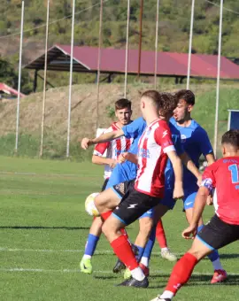 Foto Oltul Curtișoara, primul test internațional al iernii, în Serbia