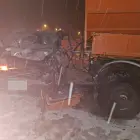 Foto Accident între un microbuz şi un utilaj de deszăpezire (VIDEO)