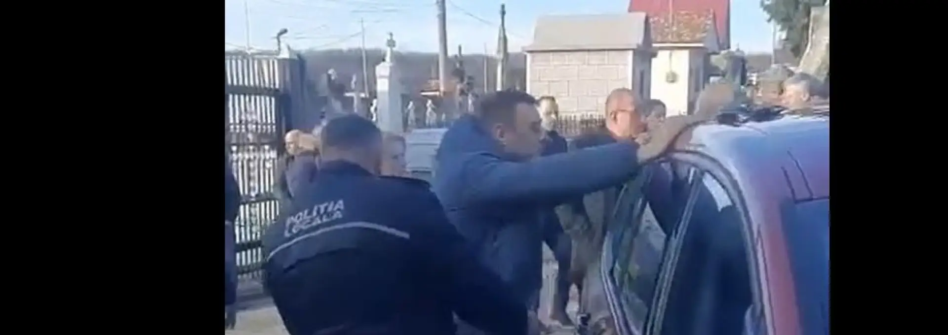 Foto Marea minciună a lui De Mezzo: „Preluarea” Cimitirului Strehareți, un fals grosolan menit să acopere scandalul taxelor record din Slatina