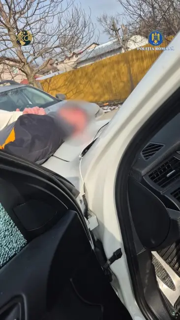 Foto Captură record de cocaină și hașiș: Fiul unui colonel MAI și un traficant cu legături în America Latină, reținuți după un flagrant cu focuri de armă