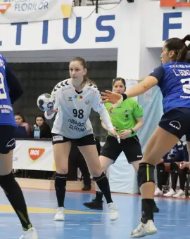 Foto CSM Slatina primeşte vizita celor de la SCM Universitatea Craiova