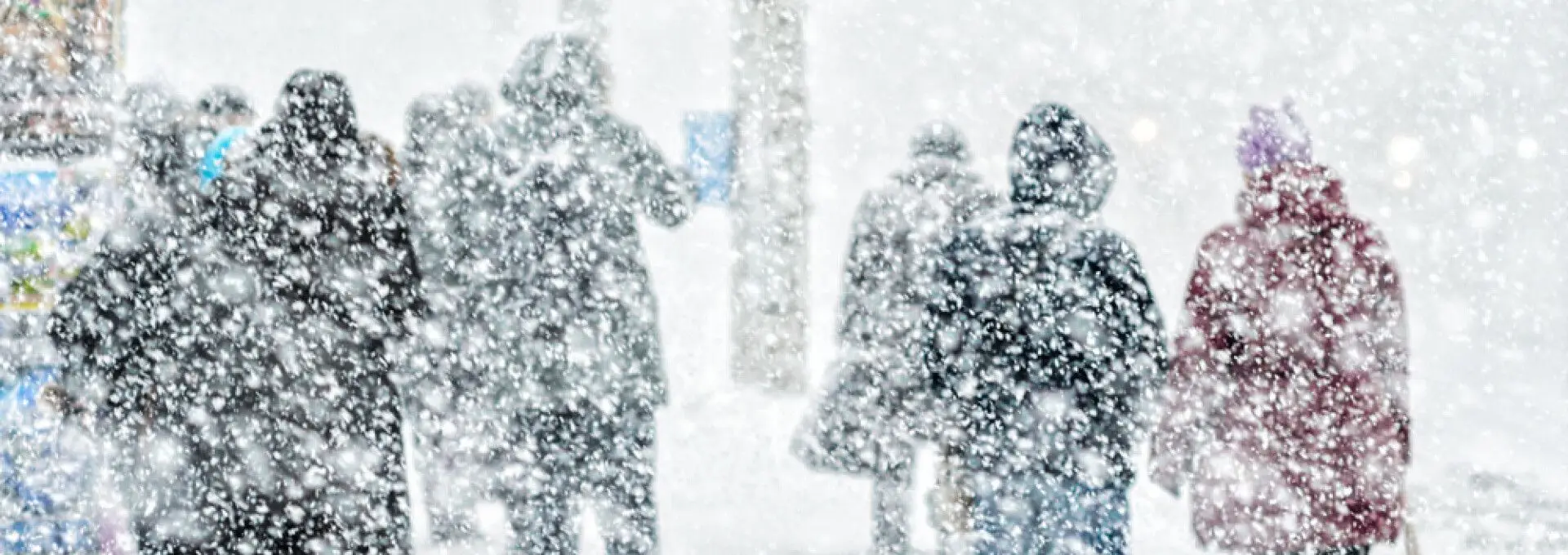 Foto Informare meteo de ninsoare, până miercuri dimineaţă. Cod Galben de vânt, în judeţul Olt, până la ora 14.00