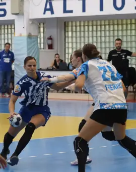 Foto CSM Slatina, înfrângere în deplasarea de la Gloria Bistriţa