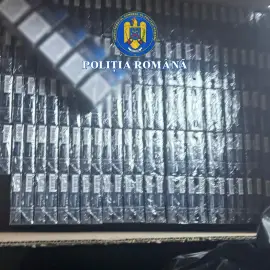 Foto Patru percheziții domiciliare într-un dosar de contrabandă cu țigarete, în județul Olt