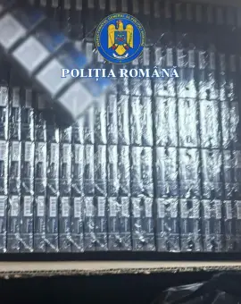 Foto Patru percheziții domiciliare într-un dosar de contrabandă cu țigarete, în județul Olt