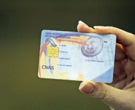 Foto CAS Olt: Cum pot asigurații să obțină un card de sănătate duplicat