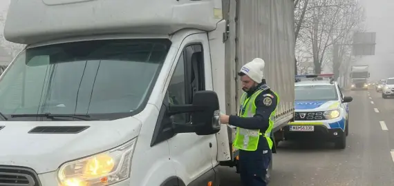 Foto Șofer depistat băut la volanul unui ansamblu de vehicule, în timpul controalelor „TRUCK & BUS” din Olt
