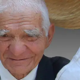 Foto  „Cioplitorul de gânduri” ajunge la București. Expoziție eveniment la Muzeul Satului, dedicată marelui artist popular Nicolae M. Nica