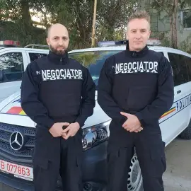 Foto Cum intervin negociatorii poliției din Olt în situații limită. Cazul dramatic de la Băbiciu