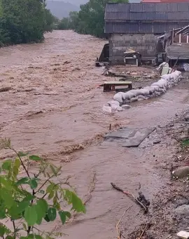 Foto Avertizare hidrologică pentru județul Olt: creșteri de debite și risc de viituri