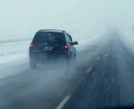 Foto Ploi, ninsori, viscol şi ger în toată ţara, în zilele următoare