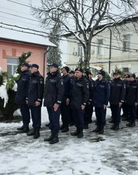 Foto 31 de elevi ai școlilor militare încep practica în structurile de pază și protecție ale Jandarmeriei Olt