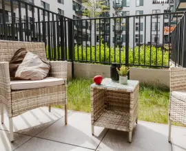 Foto Amenajarea zonelor de relaxare în grădină: de la hamace la seturi de canapele