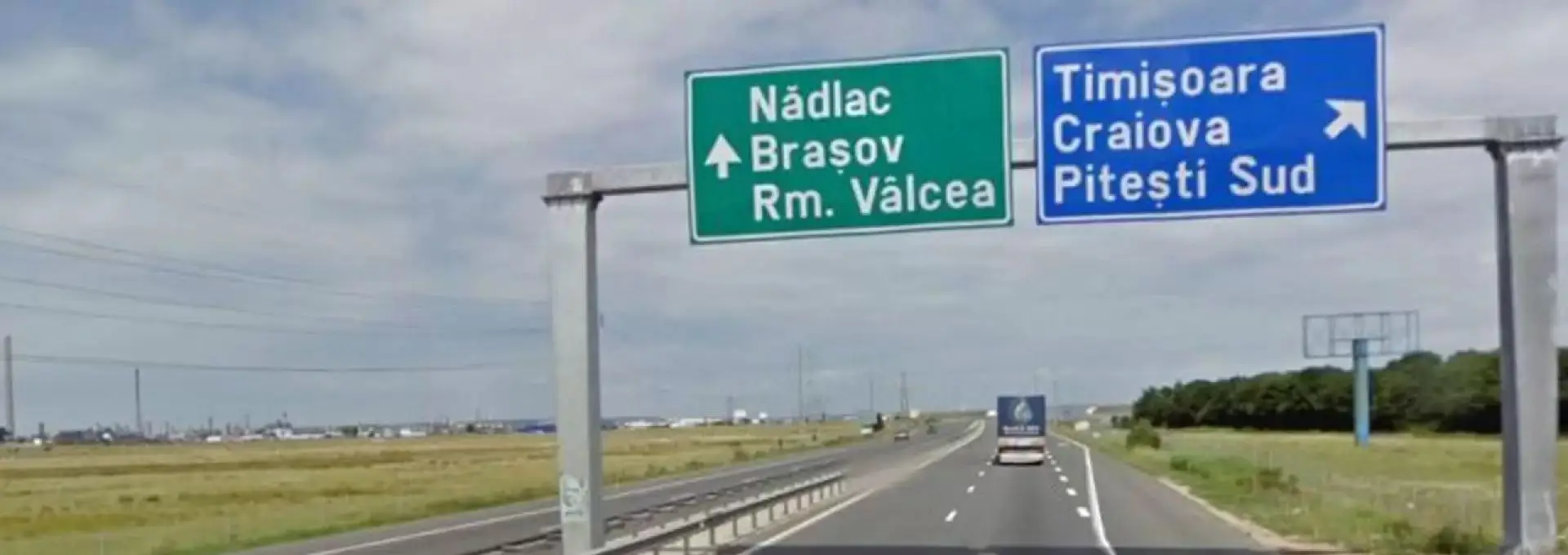 Foto Accident pe Drumul Expres. Traficul rutier este blocat spre Craiova