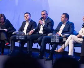 Foto Marius Oprescu avertizează la Forumul PES Activists: Pericolul unei Românii cu două viteze din cauza lipsei de viziune bugetară