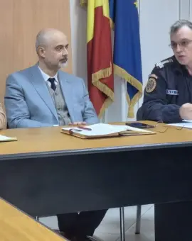 Foto Alertă în Slatina: Decizii de ultimă oră ale CJSU Olt după alunecarea de teren de pe strada Grădiște