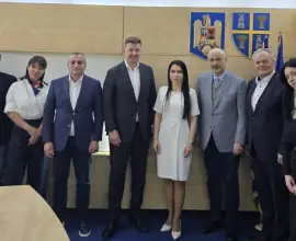 Foto Problemele cu energia electrică în Olt, în atenţia prefectului şi a preşedintelui CJ: Dialog decisiv cu șefii Distribuție Energie Oltenia