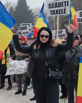 Foto Culisele tensiunilor de la Primăria Slatina. Motivul real pentru care Mădălina Văle a rămas fără atribuţii