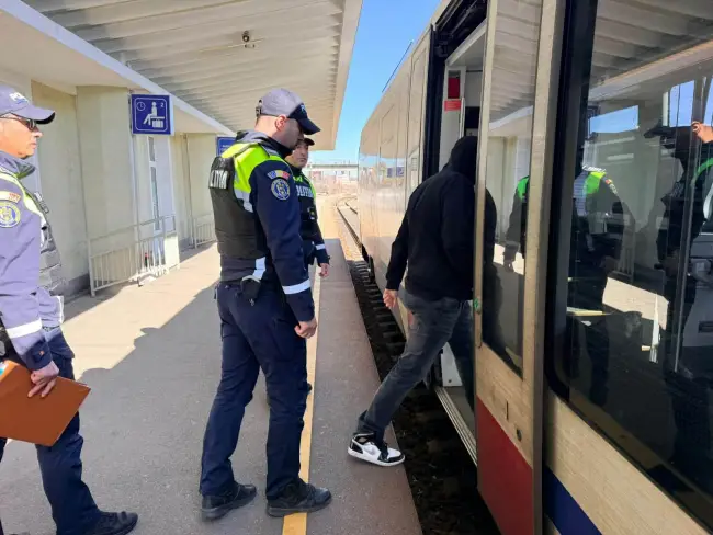 Foto Campanie de prevenire a drogurilor și furturilor în transportul feroviar din Olt