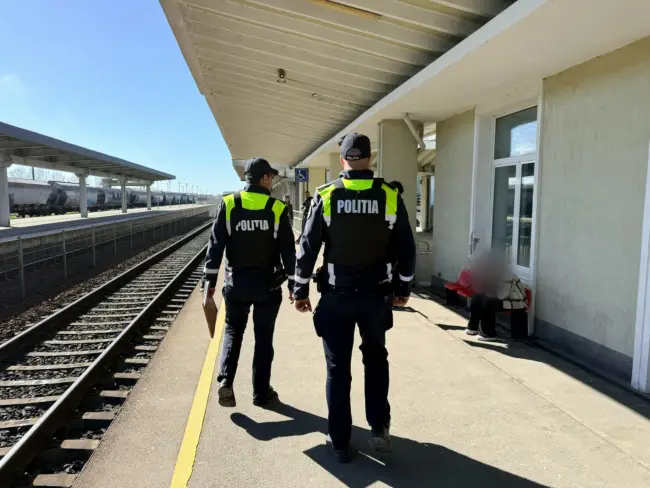 Foto Campanie de prevenire a drogurilor și furturilor în transportul feroviar din Olt