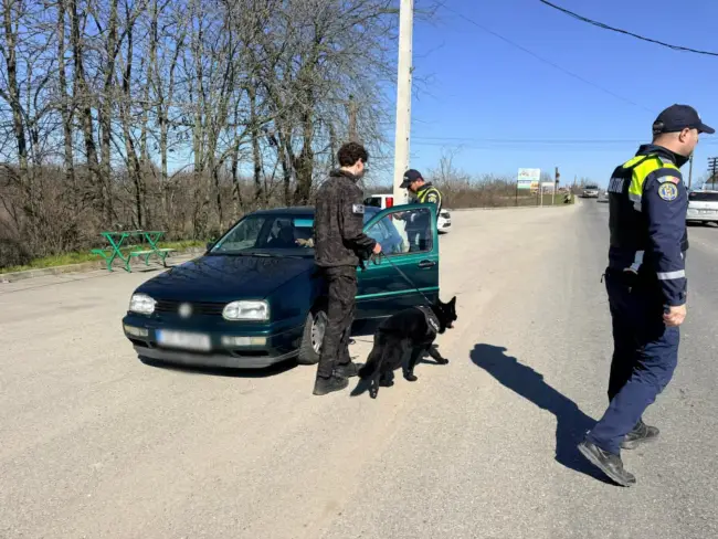 Foto Campanie de prevenire a drogurilor și furturilor în transportul feroviar din Olt