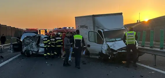Foto Accident pe Drumul Expres: Coliziune la Milcovu din Deal 