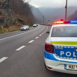 Foto Restricții majore pe Valea Oltului timp de 3 luni: DN 7 se închide pe timpul zilei pentru securizarea versanților