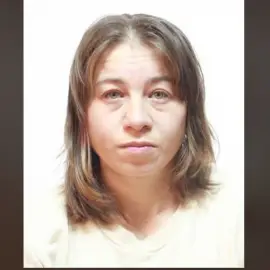 Foto Femeie dispărută din Văleni, căutată de polițiști. A plecat de acasă împreună cu fiul de 4 ani