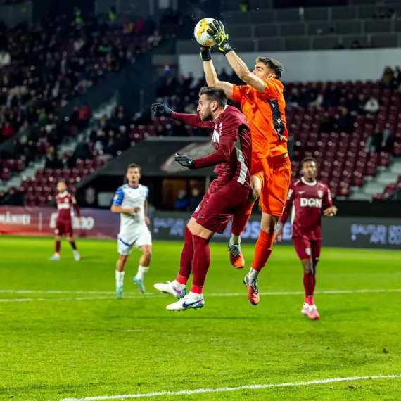 Foto Doi jucători de la CSM Slatina convocați la echipele naționale ale României