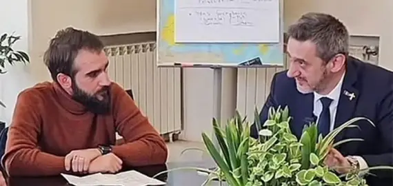 Foto Cum a încasat o firmă cu 3 angajați peste 1 milion de lei din banii Slatinei în timp record