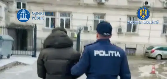 Foto Un tânăr, din Iancu Jianu, reţinut pentru furt calificat după ce a spart o locuinţă din localitate