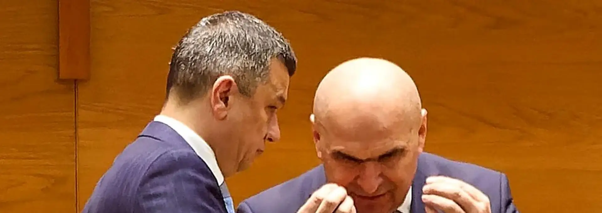 Foto Compromis la vârful Coaliției: Pachetul social PSD trece, plățile către magistrați se amână. Bolojan: „Nu creștem deficitul!”