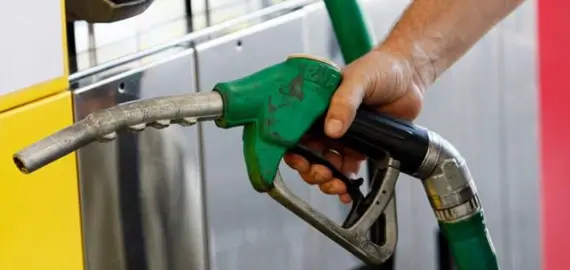 Foto Guvernul va declara situaţie de criză pe piaţa carburanţilor. Adaosul comercial va fi limitat pe o perioadă de 6 luni