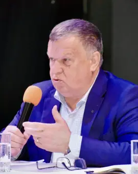 Foto Primarul din Râmnicu Vâlcea, despre interzicerea jocurilor de noroc în Slatina: „Ăștia care dau tot din gură și care vor să-și adune voturi, să și le adune cum vor ei”