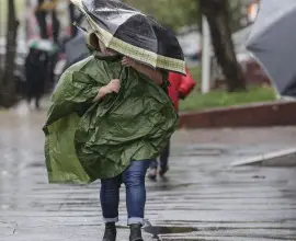 Foto Informare meteo: vânt puternic şi ploi, în toată ţara, până la finalul lunii martie