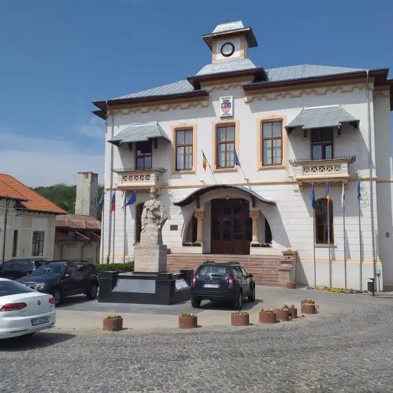Foto Exodul antreprenorilor din Slatina: Firmele fug de taxele sufocante spre comunele limitrofe şi alte oraşe din judeţ