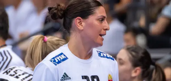 Foto CSM Slatina o transferă pe Nikoletta Papp, medaliată cu bronz cu Ungaria la Campionatul European