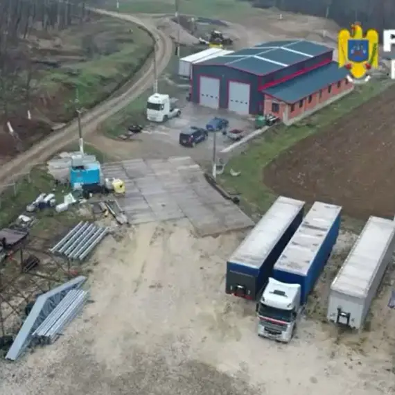 Foto Mărfuri de milioane de euro, „evaporate” pe traseu. Rețeaua transportatorilor-fantomă, destructurată de DIICOT Pitești: 11 persoane reținute