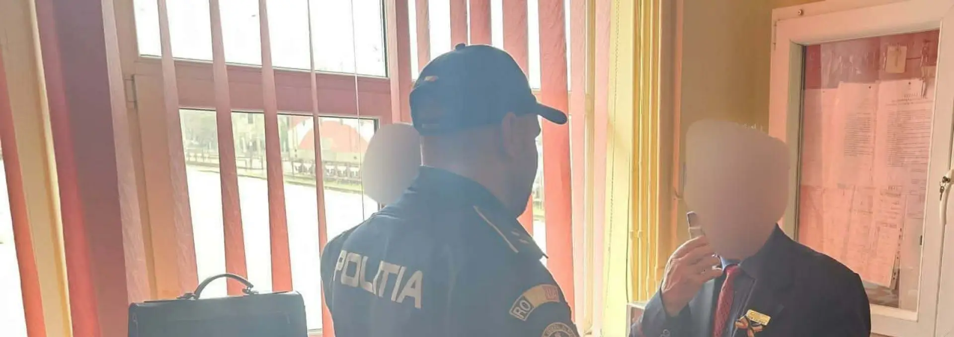 Foto Mecanic, din Piatra-Olt, depistat că fura motorină